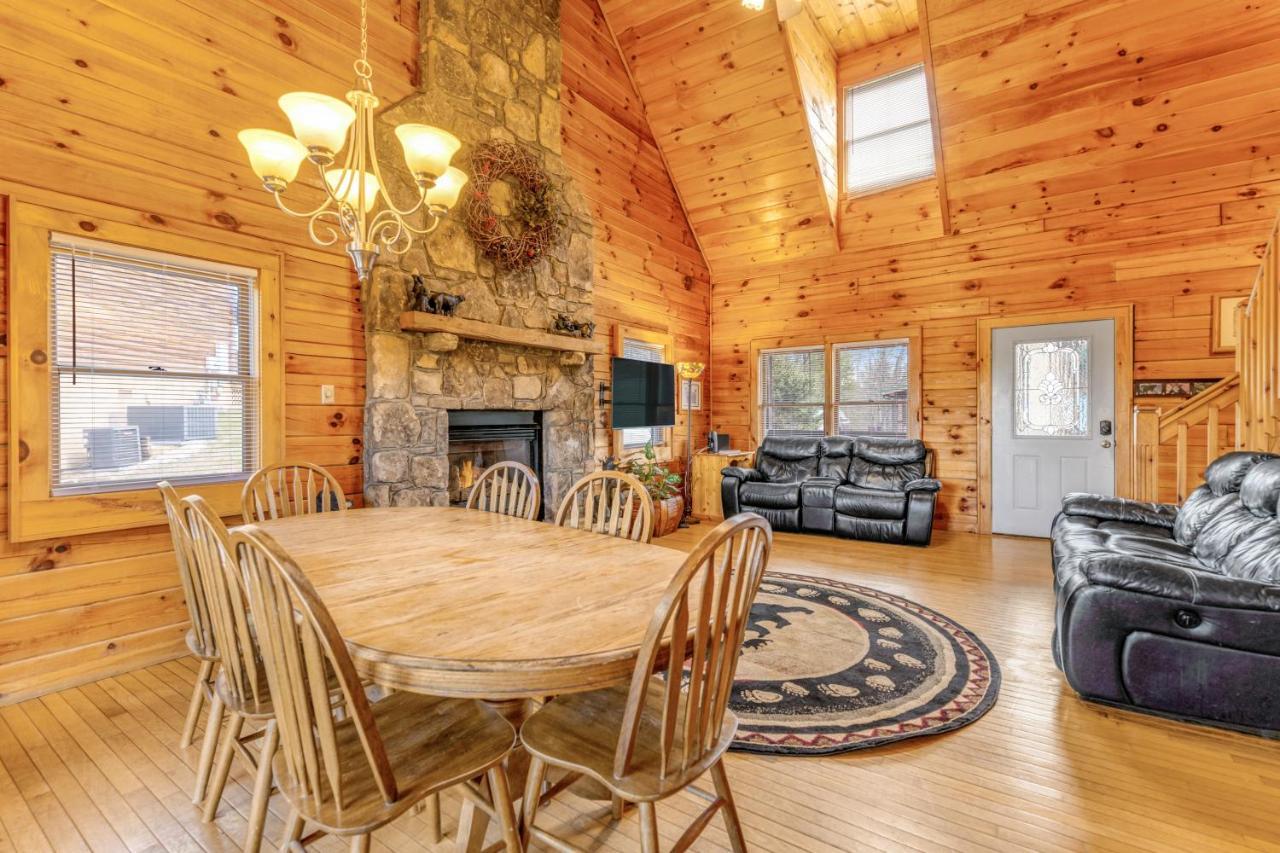 Papaw'S Bear Den Βίλα Pigeon Forge Εξωτερικό φωτογραφία
